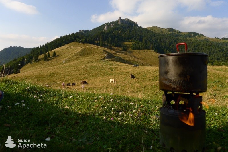 Autre matériels de camping et randonnée GENERIQUE Gimeg réchaud gaz 2 feux